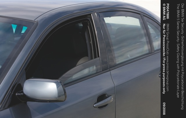 Bmw 5 Series Sedan photo 43