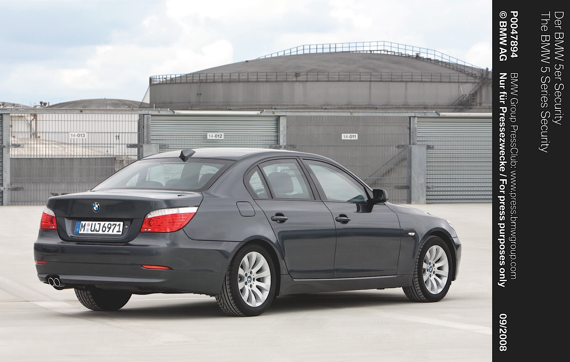 Bmw 5 Series Sedan photo 48
