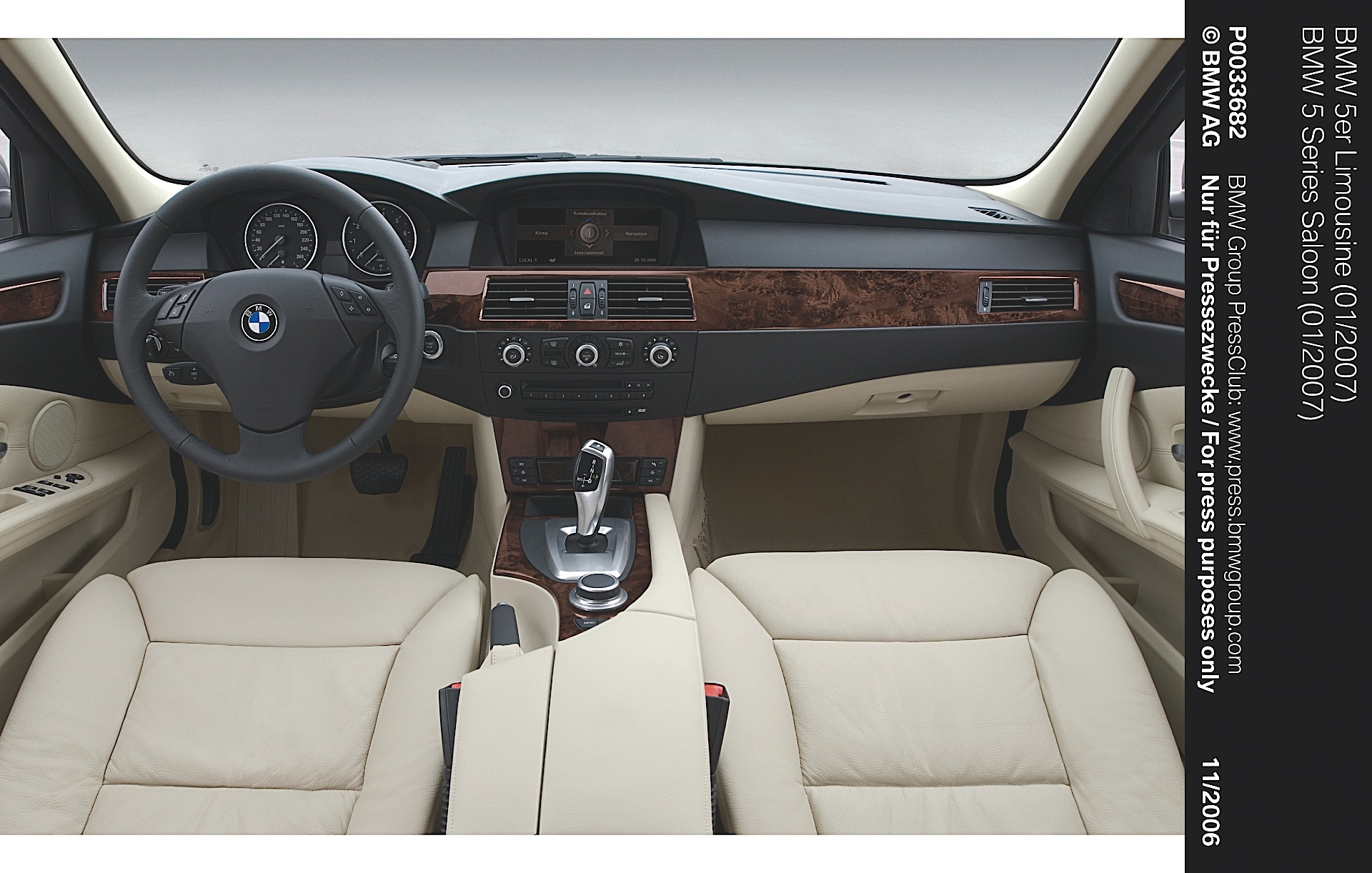 Bmw 5 Series Sedan photo 54