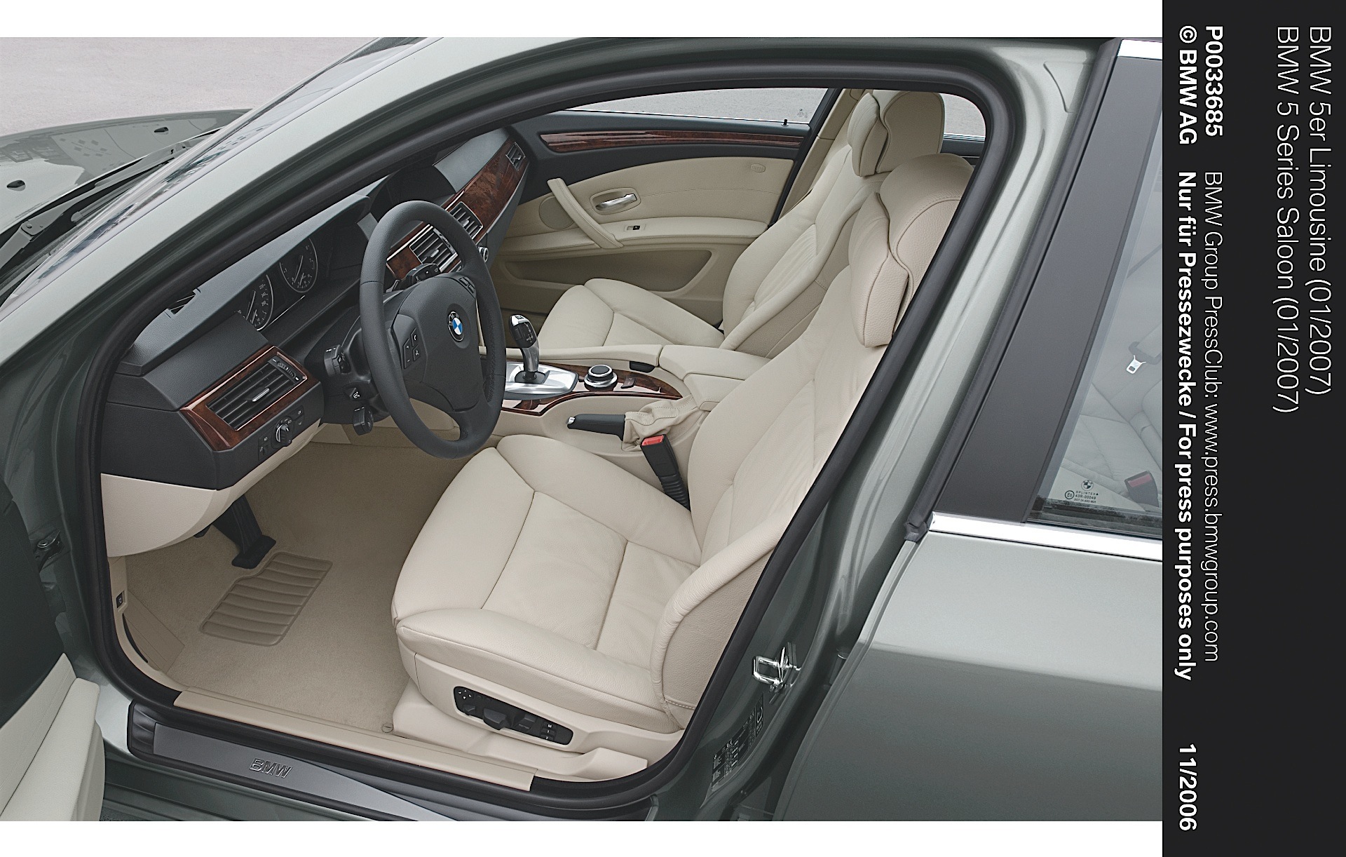 Bmw 5 Series Sedan photo 57