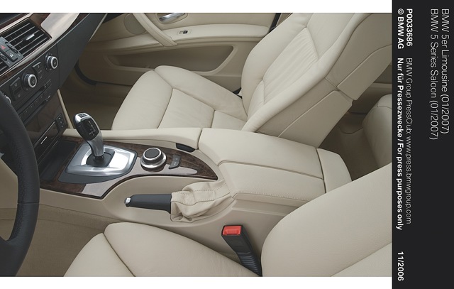 Bmw 5 Series Sedan photo 58