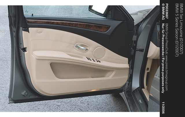 Bmw 5 Series Sedan photo 59