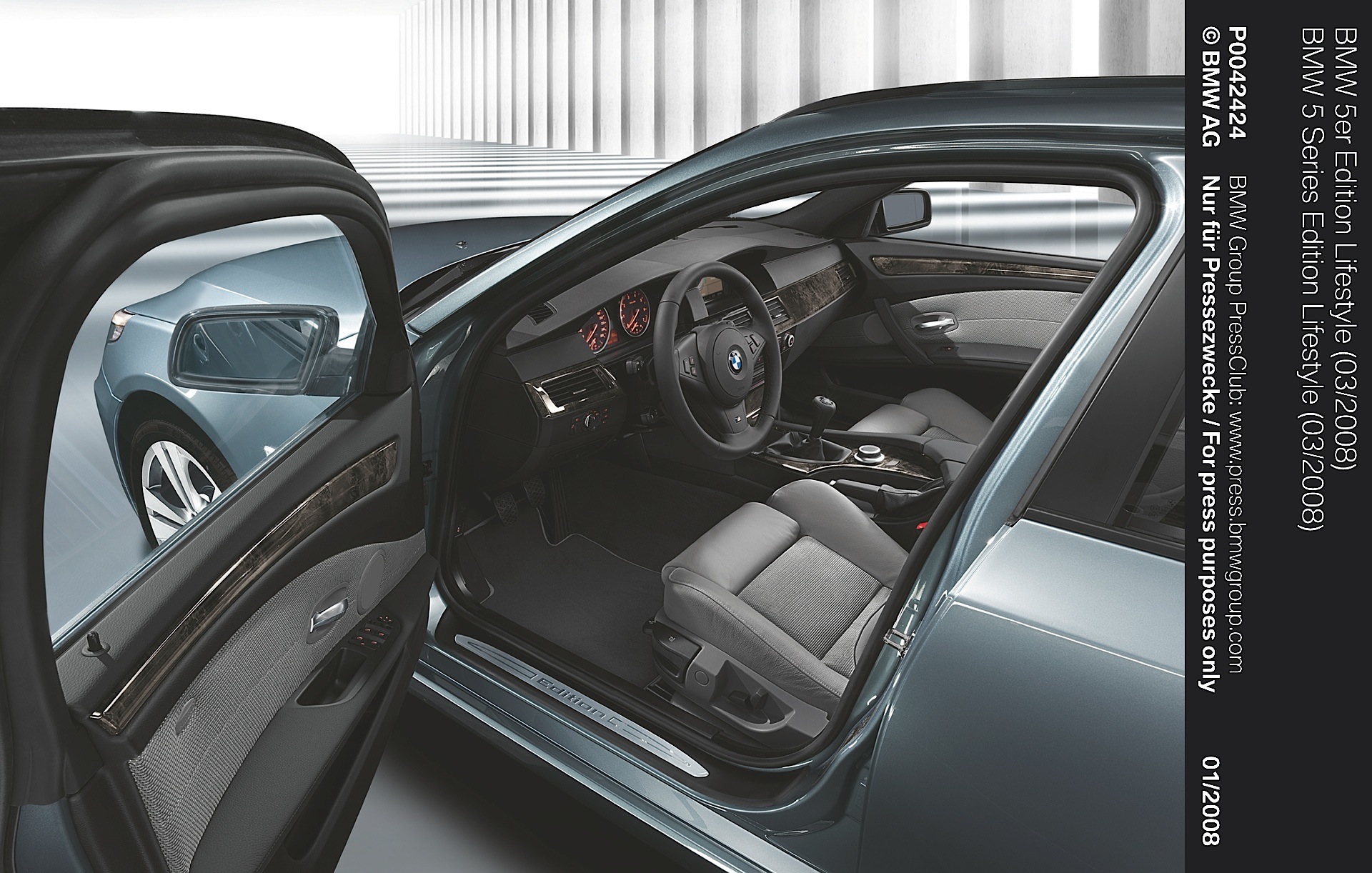 Bmw 5 Series Sedan photo 60