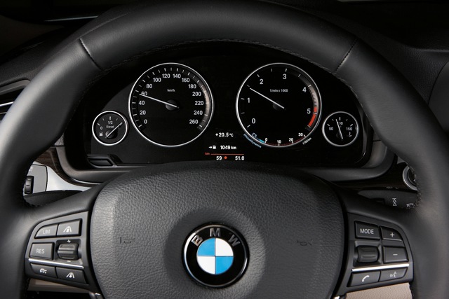 Bmw 5 Series Sedan foto 79