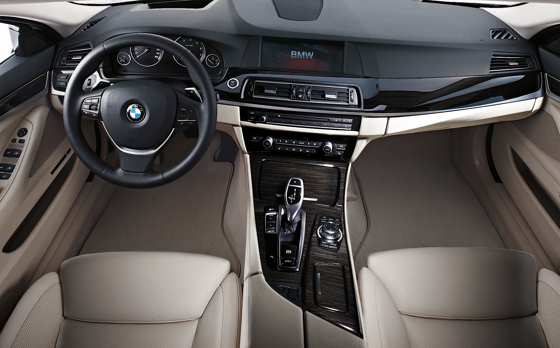 Bmw 5 Series Sedan photo 87