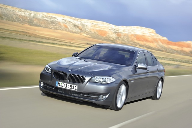Bmw 5 Series Sedan foto 1