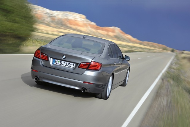Bmw 5 Series Sedan foto 3