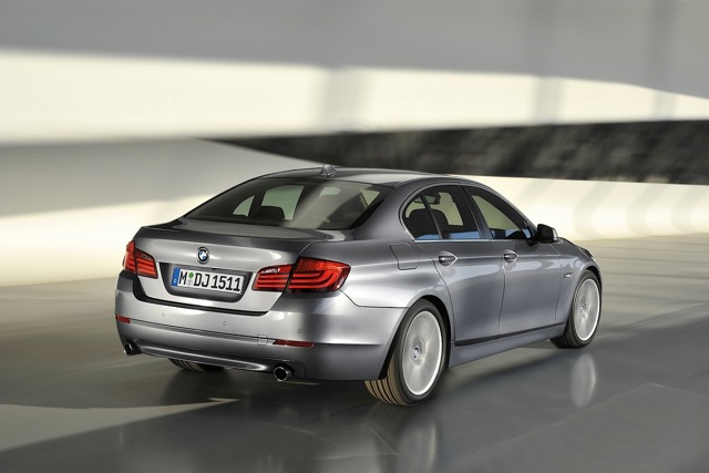 Bmw 5 Series Sedan foto 12