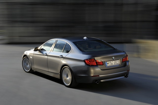 Bmw 5 Series Sedan foto 15