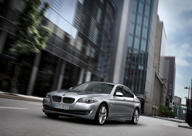 Bmw 5 Series Sedan foto 18