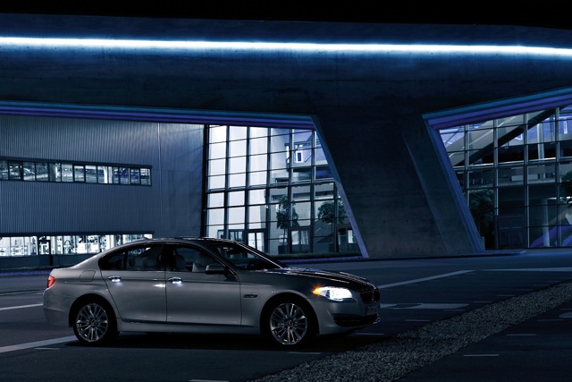 Bmw 5 Series Sedan foto 40