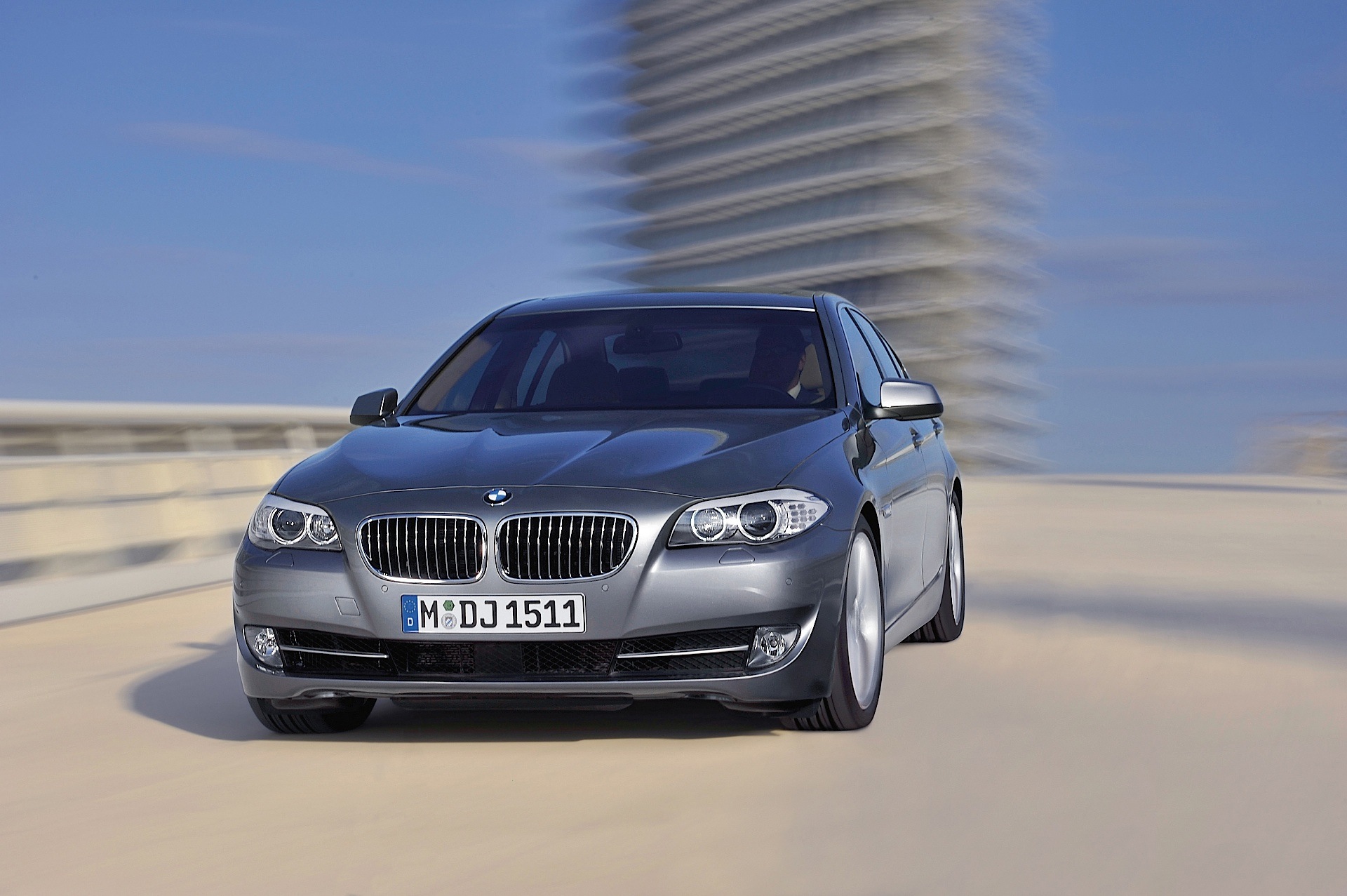 Bmw 5 Series Sedan photo 49