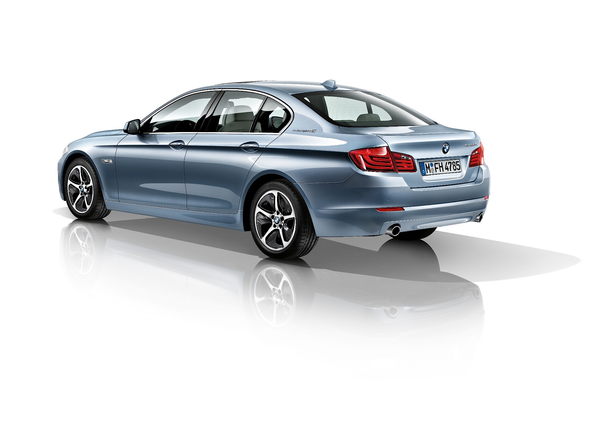 Bmw 5 Series Sedan photo 66