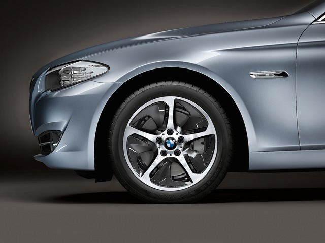 Bmw 5 Series Sedan foto 68