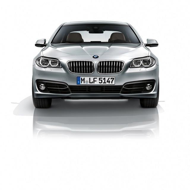 Bmw 5 Series Sedan foto 1