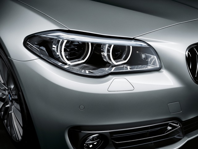 Bmw 5 Series Sedan foto 10