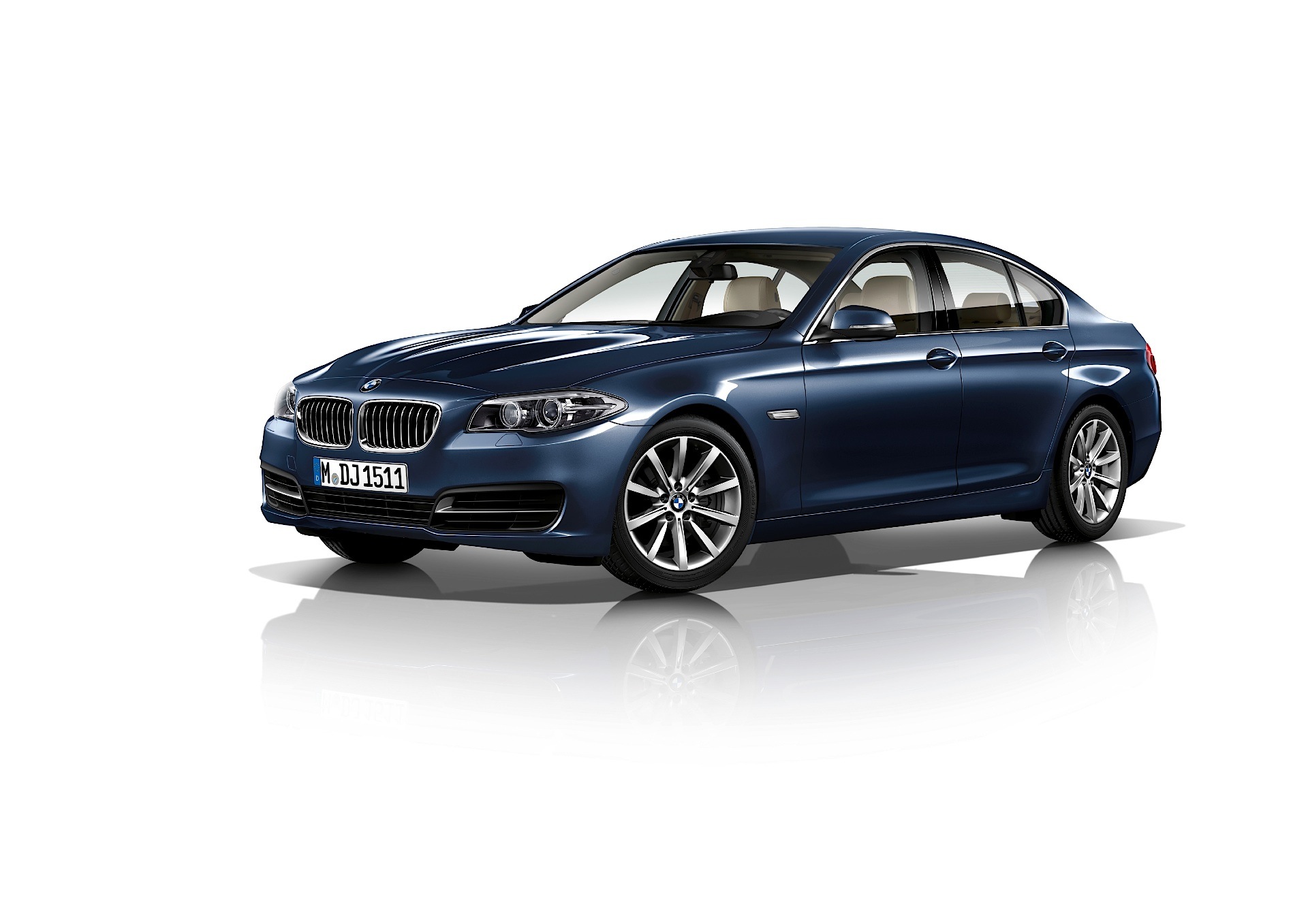 Bmw 5 Series Sedan photo 16