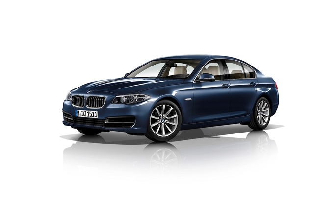 Bmw 5 Series Sedan foto 16