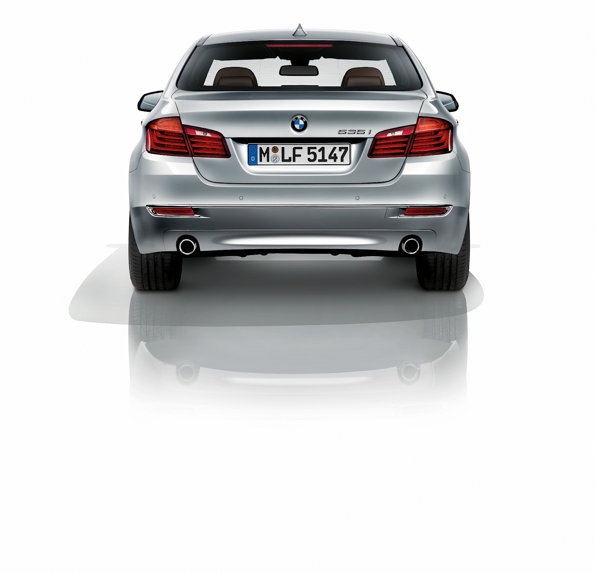 Bmw 5 Series Sedan photo 2