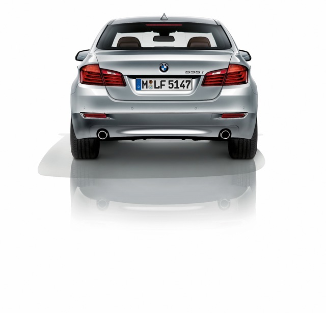 Bmw 5 Series Sedan foto 2
