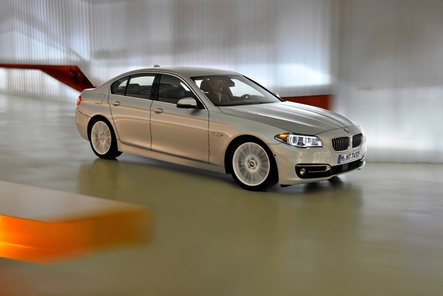 Bmw 5 Series Sedan foto 20