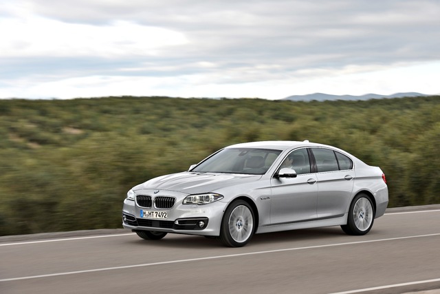 Bmw 5 Series Sedan foto 26