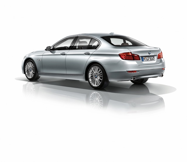 Bmw 5 Series Sedan foto 3