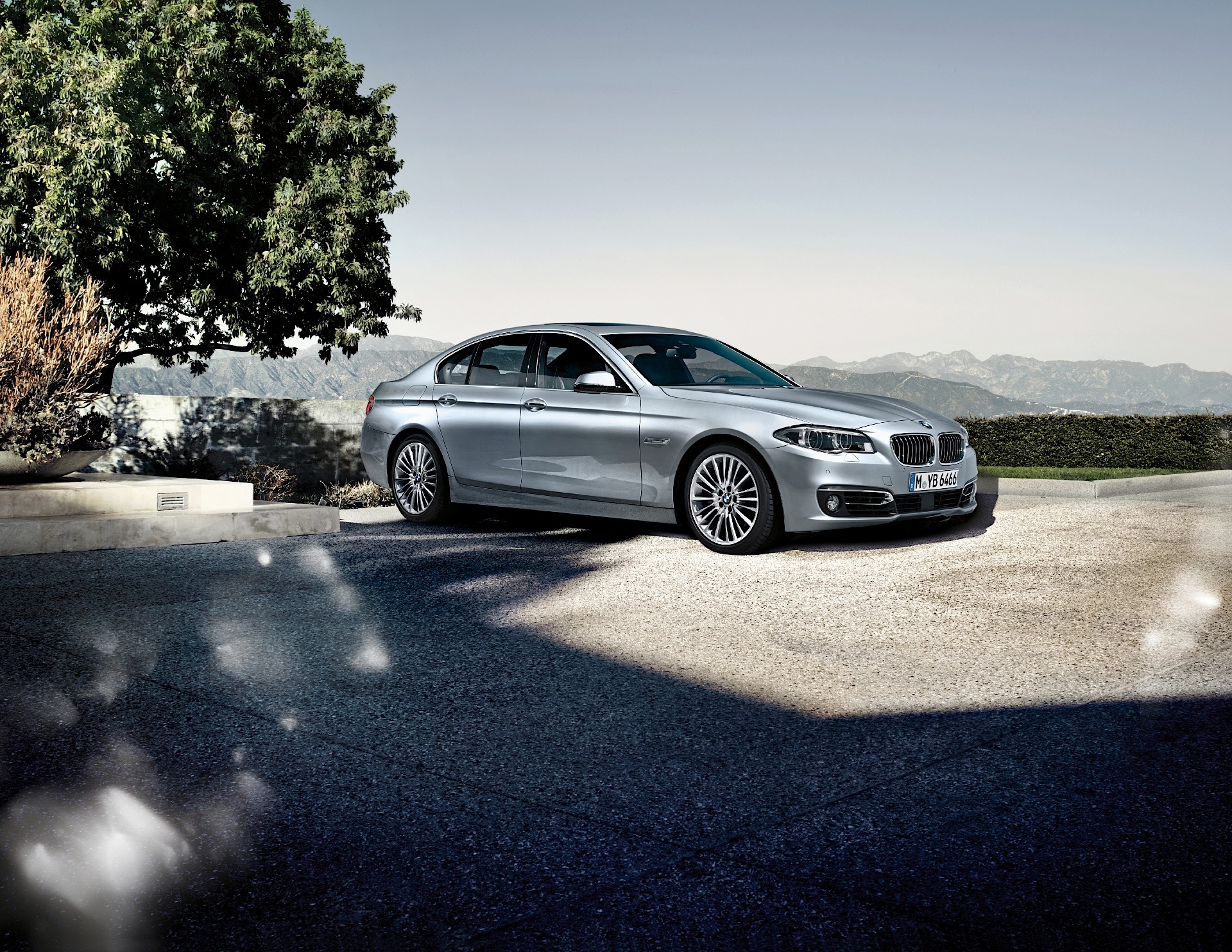 Bmw 5 Series Sedan photo 39
