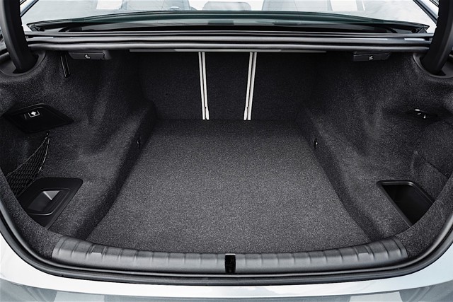 Bmw 5 Series Sedan photo 79