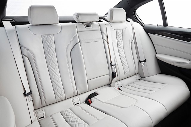Bmw 5 Series Sedan photo 80