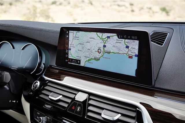 Bmw 5 Series Sedan photo 81