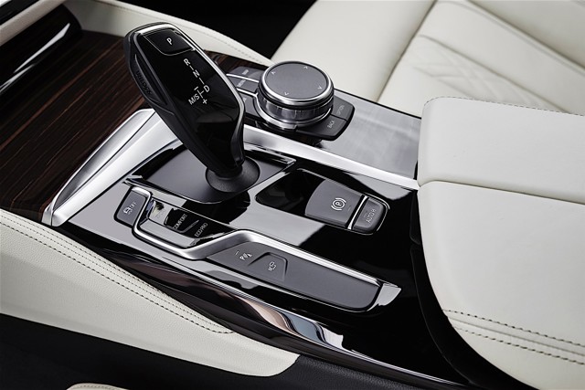 Bmw 5 Series Sedan photo 83