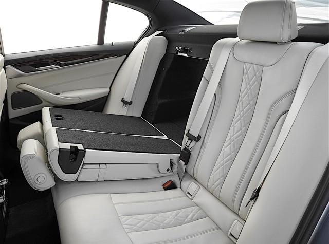 Bmw 5 Series Sedan photo 85