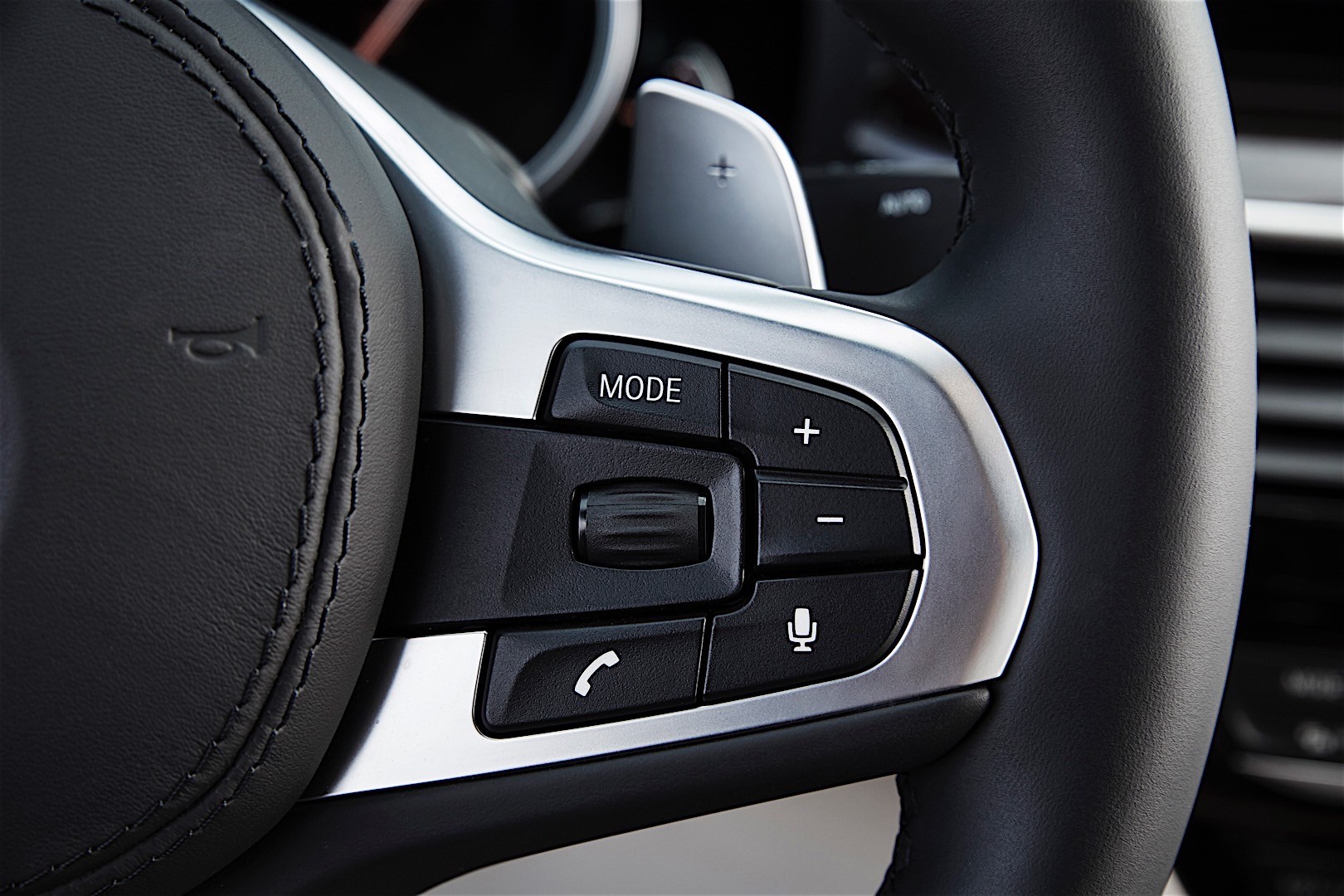 Bmw 5 Series Sedan photo 90