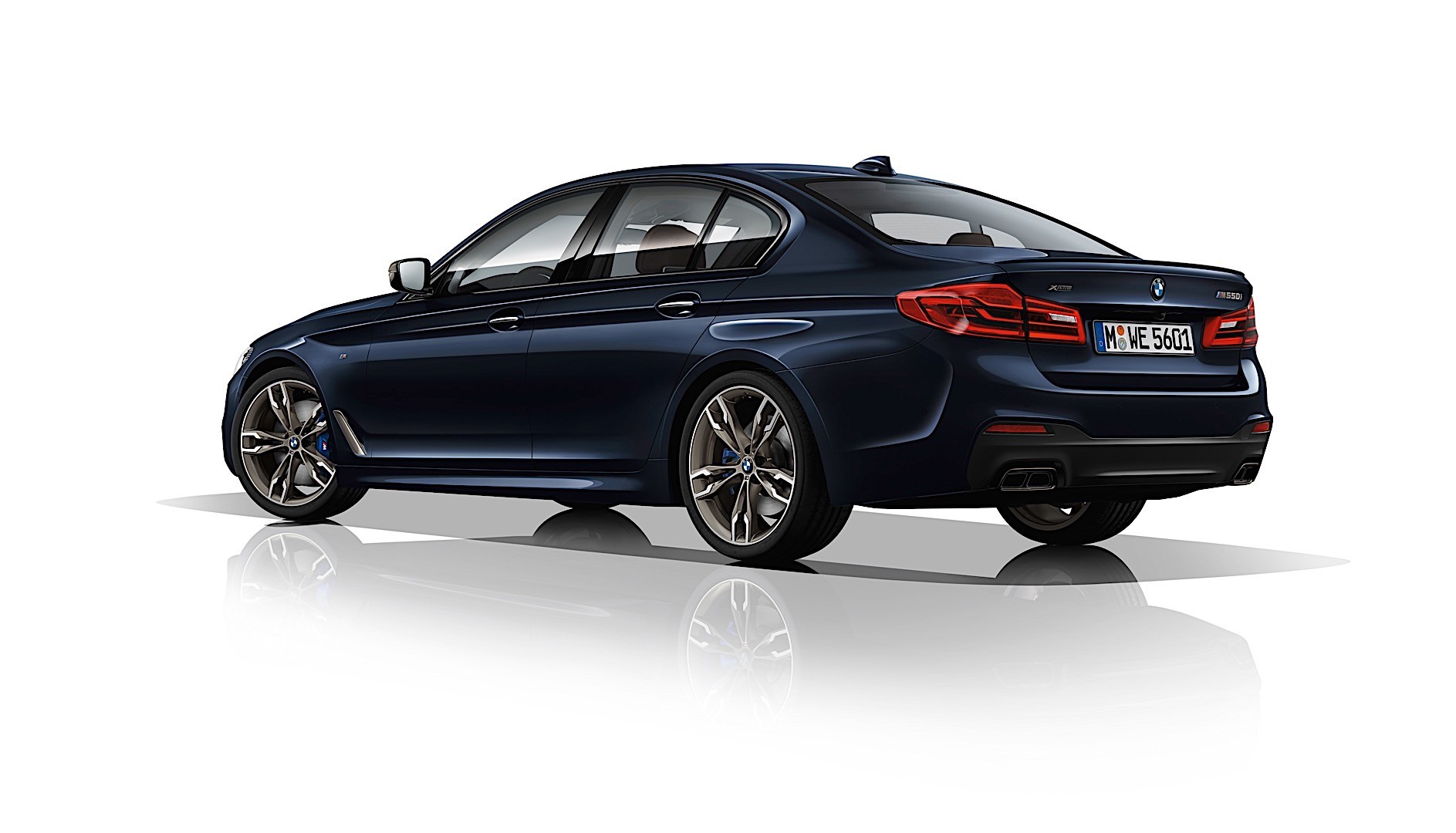 Bmw 5 Series Sedan photo 2