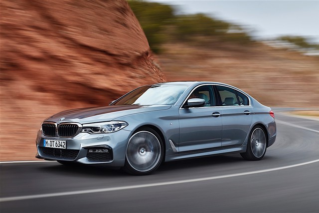 Bmw 5 Series Sedan photo 35