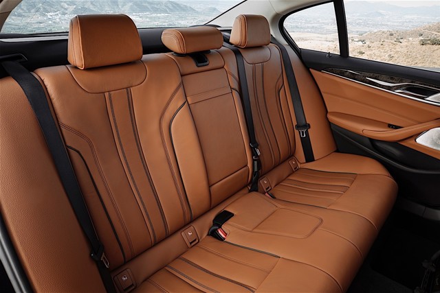 Bmw 5 Series Sedan photo 74