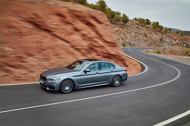 Bmw 5 Series Sedan photo 36