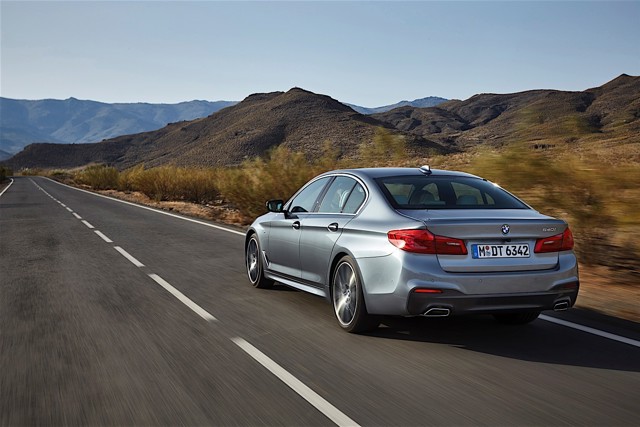 Bmw 5 Series Sedan photo 39