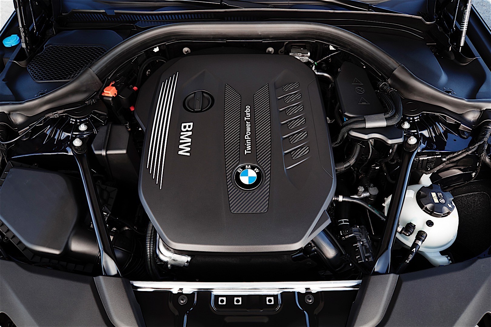 Bmw 5 Series Sedan photo 76