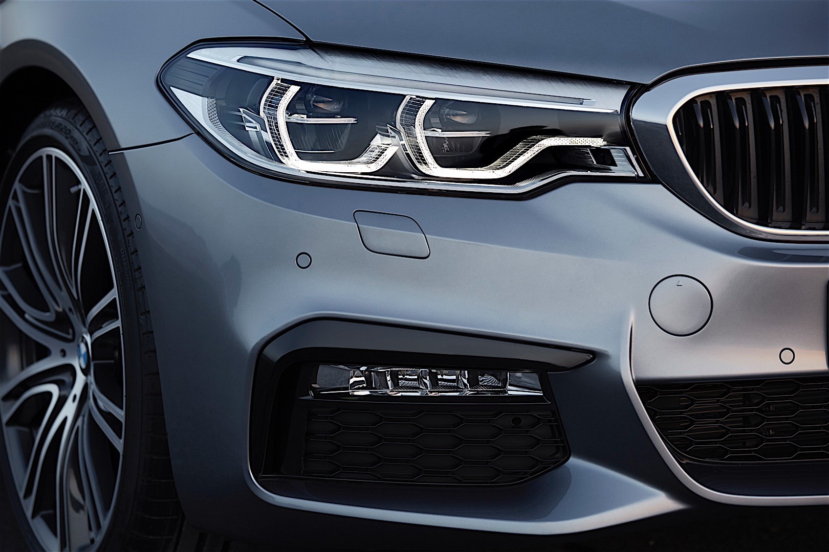 Bmw 5 Series Sedan photo 64