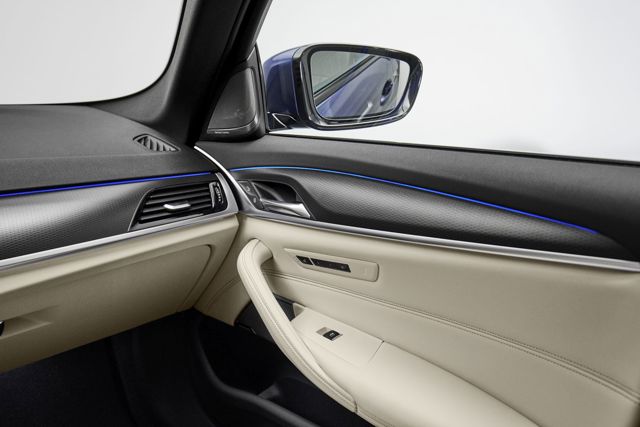 Bmw 5 Series Sedan photo 160