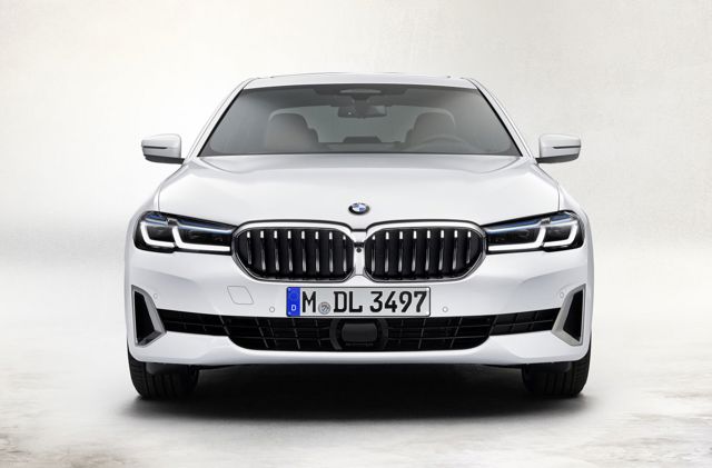 Bmw 5 Series Sedan photo 69