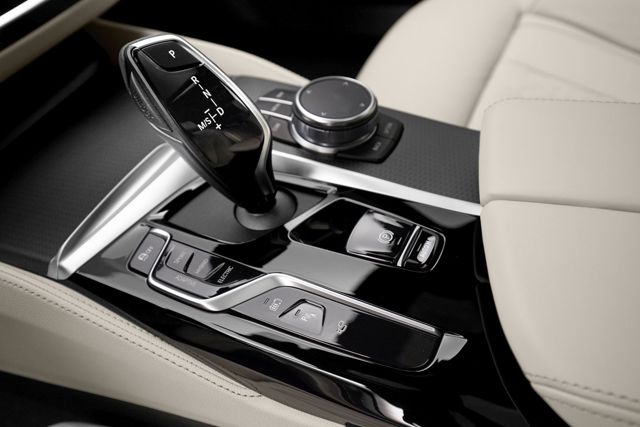 Bmw 5 Series Sedan photo 161