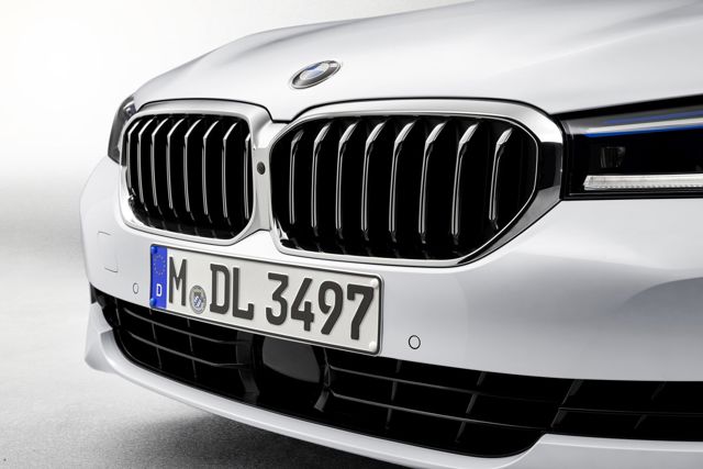 Bmw 5 Series Sedan photo 73