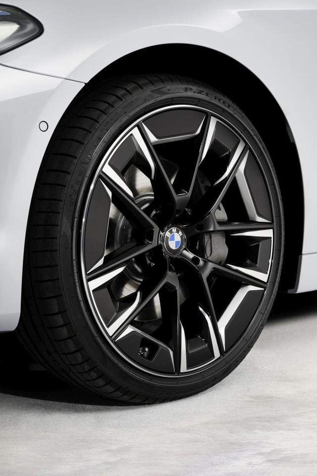 Bmw 5 Series Sedan photo 74