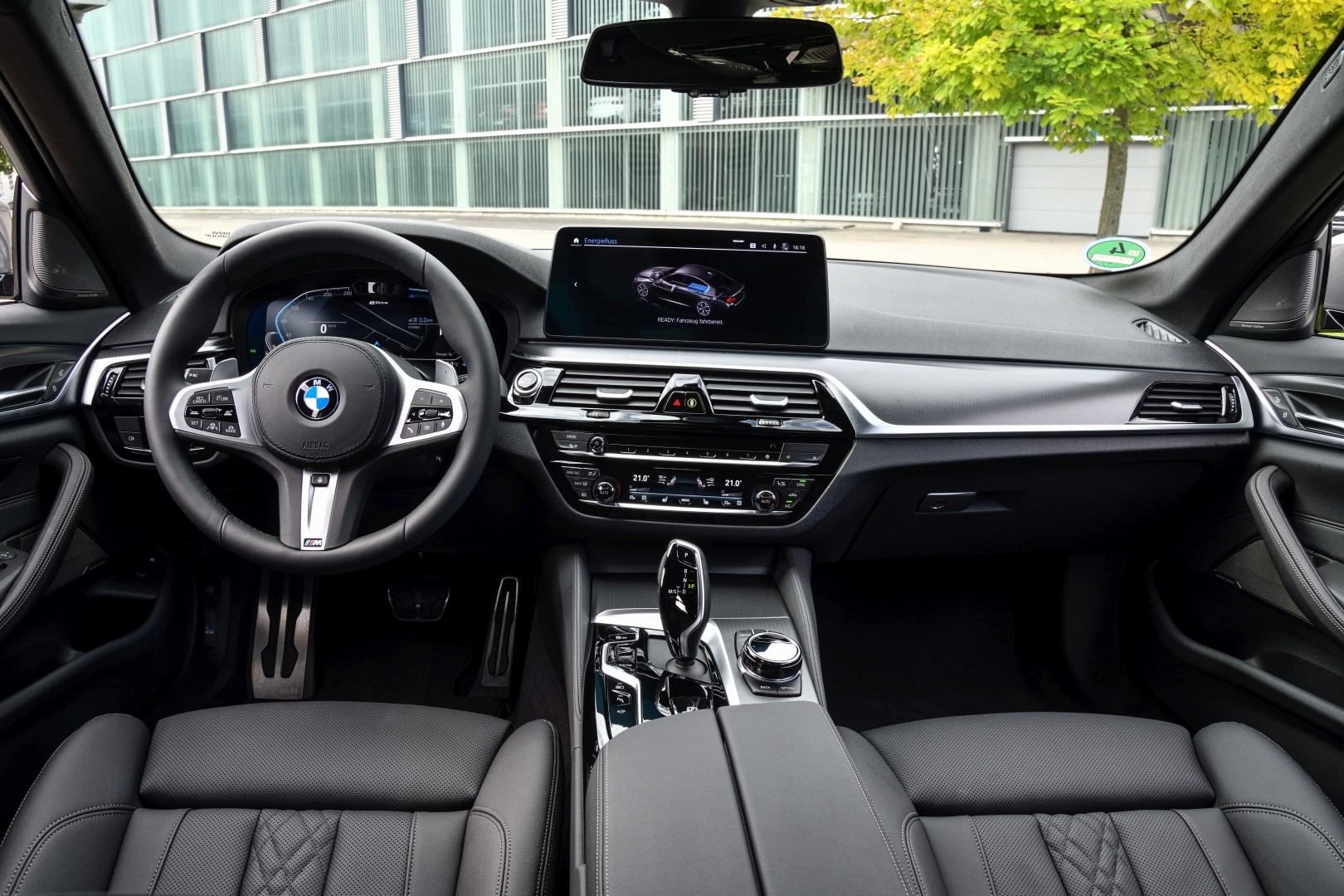 Bmw 5 Series Sedan photo 189