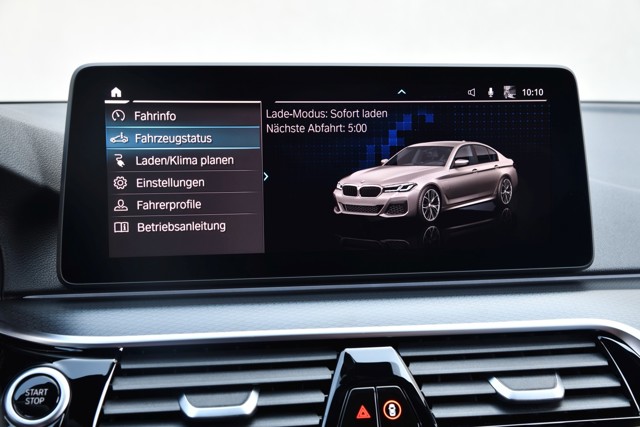 Bmw 5 Series Sedan photo 206