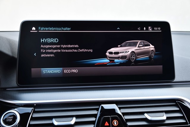 Bmw 5 Series Sedan photo 207