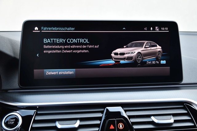 Bmw 5 Series Sedan photo 209